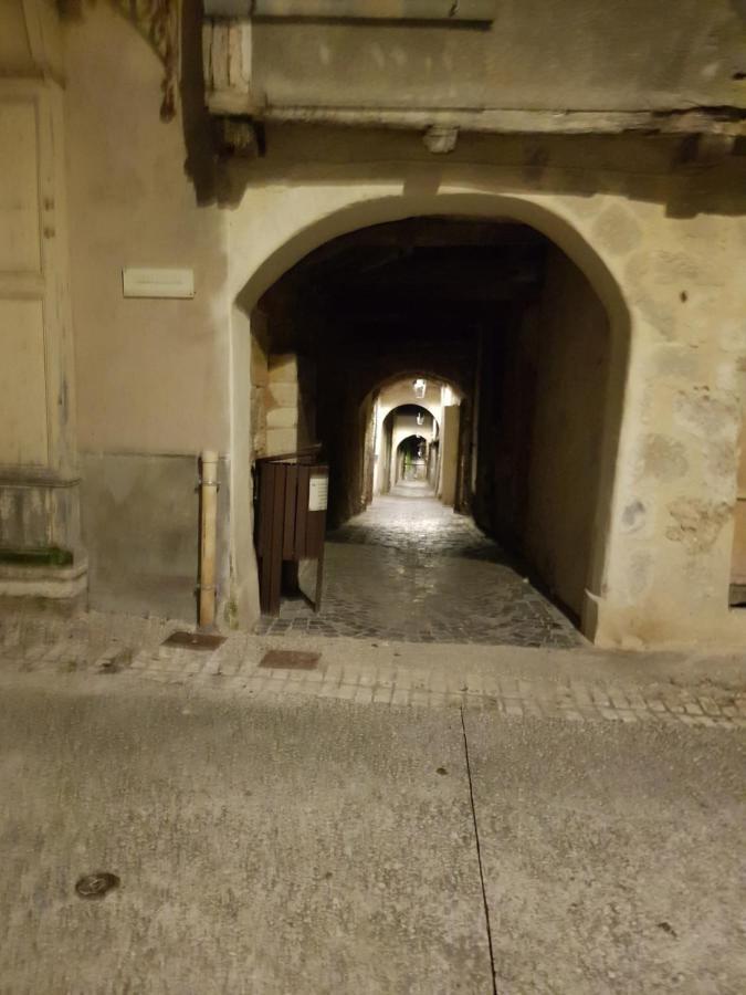 39 Tour De Ville Monflanquin Zewnętrze zdjęcie